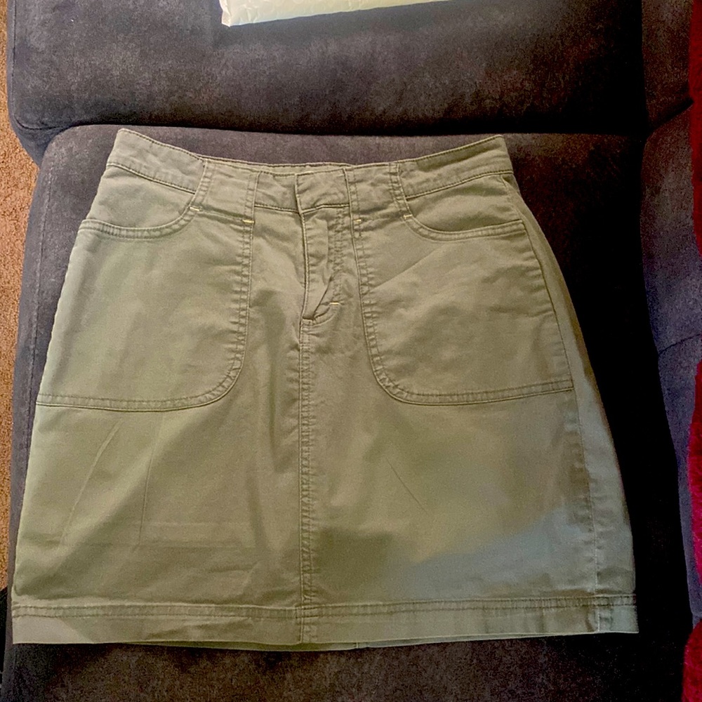 Lee’s Skort